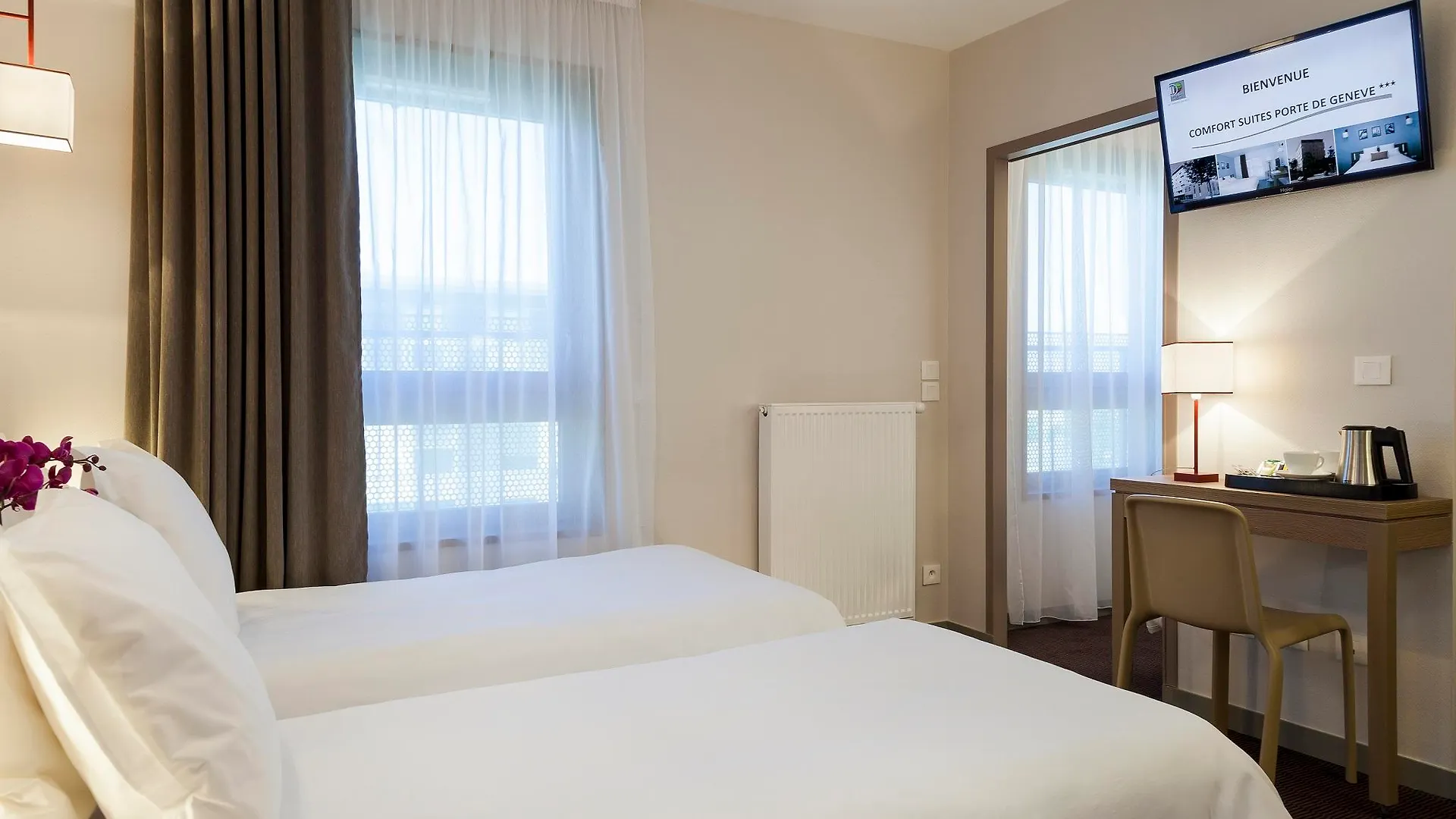 *** Hotel Neho Suites Porte De Geneve - Gare Annemasse France