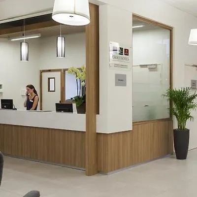 Neho Suites Porte De Geneve - Gare Annemasse 3*,  France