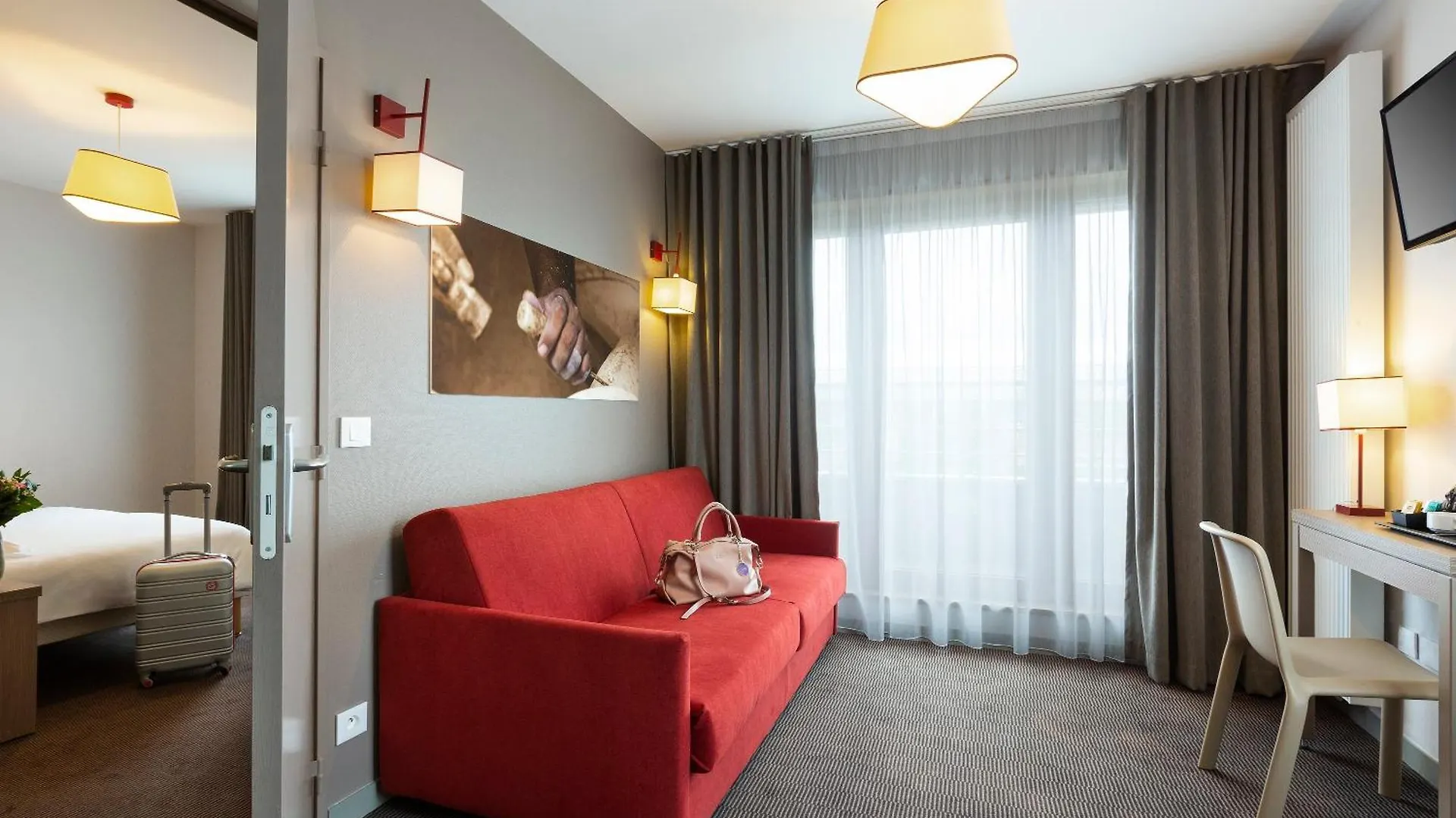 *** Hotel Neho Suites Porte De Geneve - Gare Annemasse France